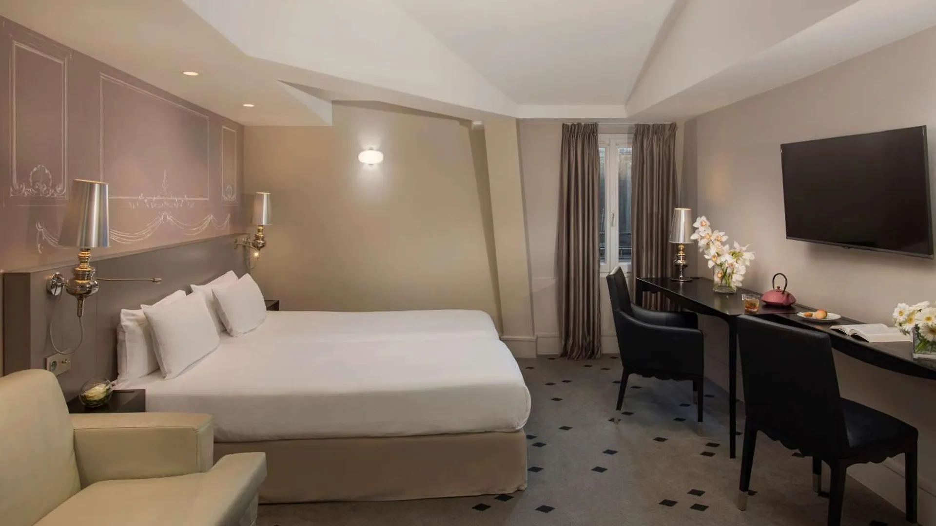 Beauchamps Paris
