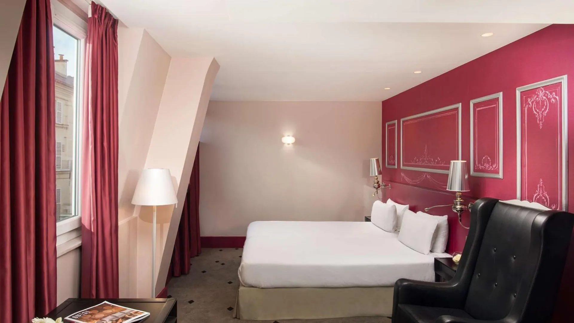 Beauchamps Paris