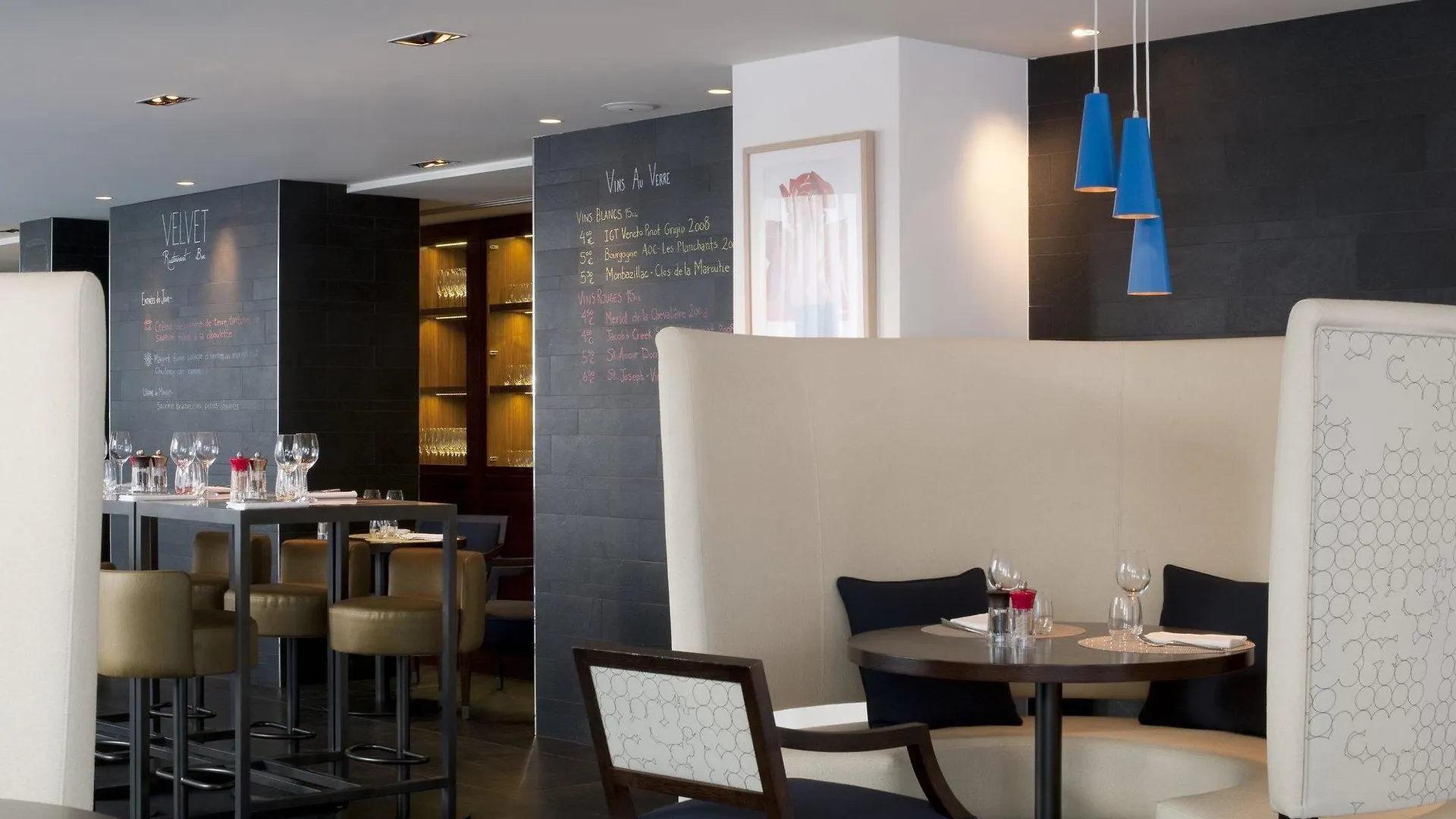 Beauchamps Hotel 4*