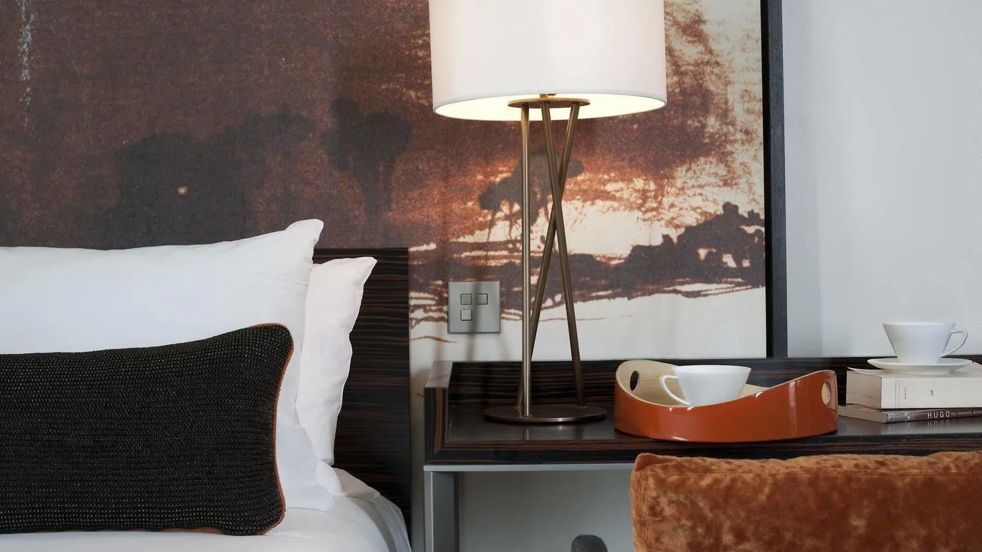 Nh Champs-elysees Hotel 4*
